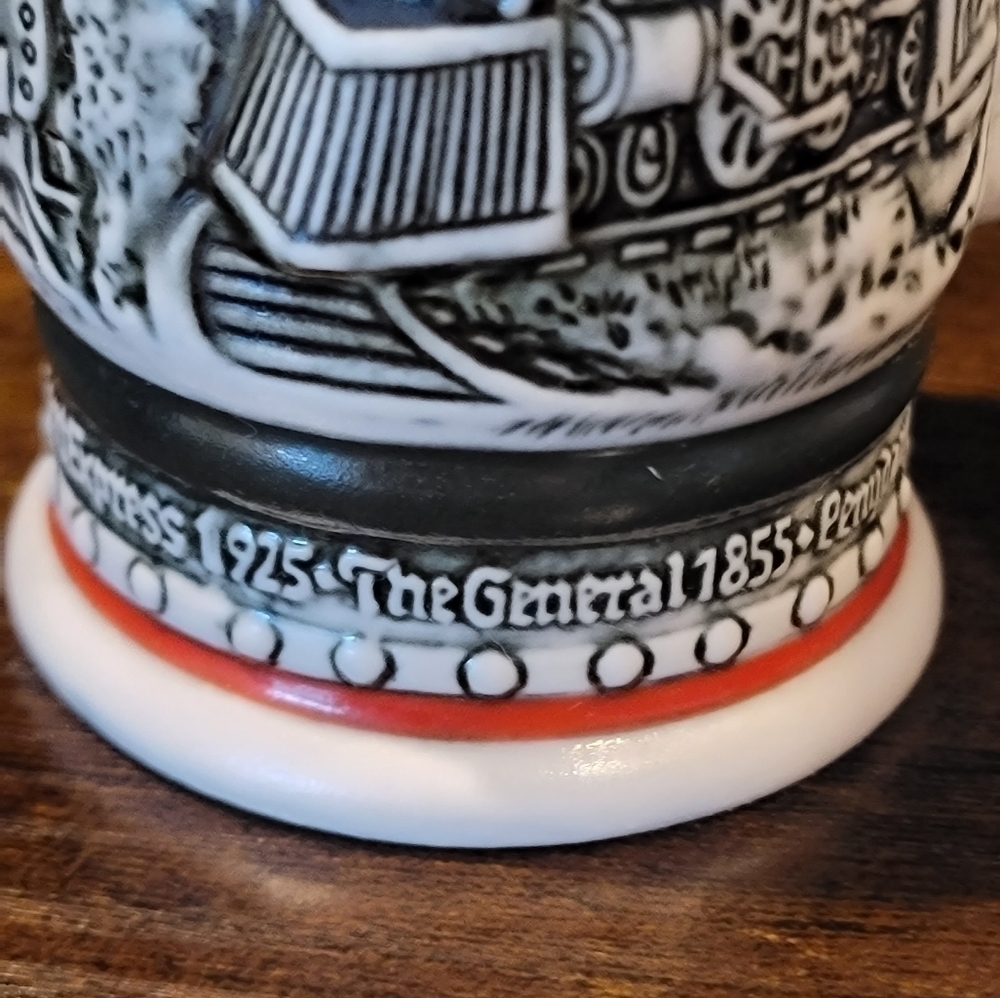 Avon 1985 Vintage Iron Horse Train Miniature Beer Stein Ceramarte Brazil mug - Picture 5 of 9